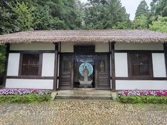 -庐山风景区花径公园