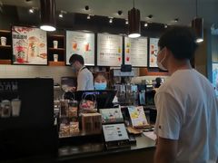 -星巴克(杭州湖滨银泰E区店)