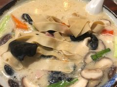 -陌上花开餐厅(云山路店)