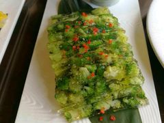 -东口码头·烧鸽子·鱼头泡饼·地方菜(金鹰悦城店)