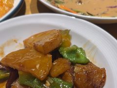-关东小磨东北菜(上海长风大悦城店)