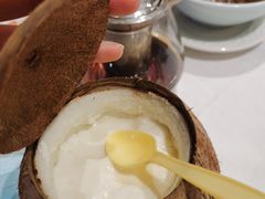 椰王炖燕窝-稻香海鲜饭店(第一国际店)