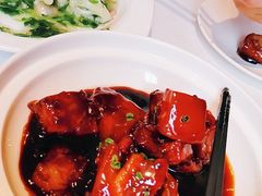-HOMES上海本帮菜(襄阳公园店)