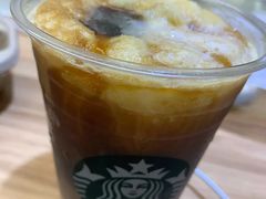 冰摇桃桃乌-星巴克(万都店)