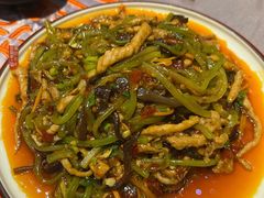 鱼香肉丝-红辣椒·川菜·火锅(大洋中心店)