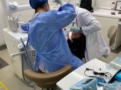 -雅悦齿科(顾村公园店)