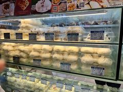 -白玉兰食品甜凤店(合生汇店)