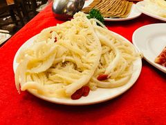 -山城年华老火锅(玉林店)