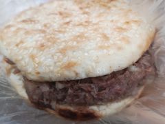 -老西关黄老太牛肉烧饼