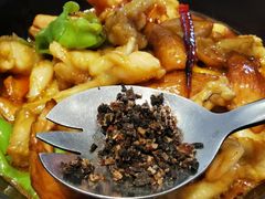 黑松露牛肝菌焖牛蛙-云海肴·汽锅鸡·云南菜(苏州中心店)