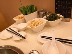 -一席地·本地鸡窝·杭帮鸡火锅(萧山银隆百货店)