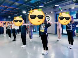 -CICI街舞专业培训