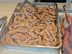 -王浩儿纪六孃甜皮鸭(乐山总店)