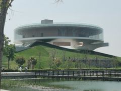 -郑东新区龙湖公共艺术中心