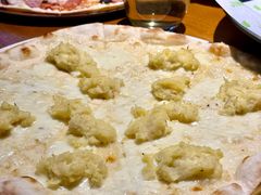 -JINNS锦时 steak&pizza(浸信会礼拜堂旧址店)