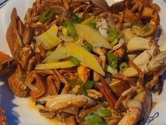 -小鱼儿海鲜港(新村十区店)