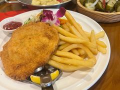 -申德勒加油站西餐厅Schindlers Tankstelle(上海外滩店)