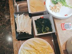 -七欣天香辣蟹火锅(上海银亿滨江店)