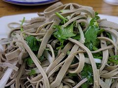 -溢心园香河肉饼总店