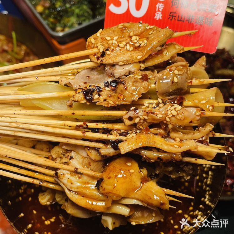 救命!被朋友按头安利的何师烧烤,聚会直接杀疯