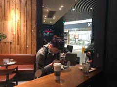大堂-星巴克臻选(深圳东海缤纷天地店)