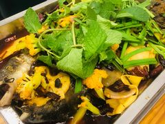 -老李重庆碳烤活鱼