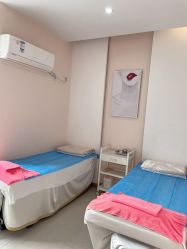 -成都苗方清颜专业祛痘