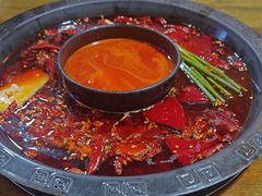 -黄潇洒老火锅(九眼桥宏济巷店)