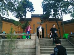 android_upload_pic-灵岩山风景区