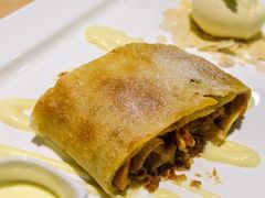 -LENBACH兰巴赫西餐啤酒坊(大连东港店)