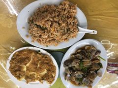 海胆炒饭-乡味海鲜农家菜·巽寮土窑鸡(地道美食店)