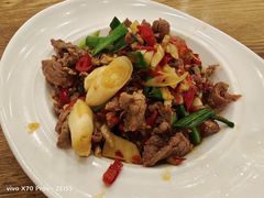 -湘缘道客•湘缘饭店·25年湘菜馆(古墩路店)