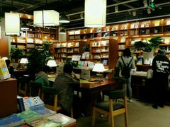 -博览书店(越秀悦汇天地店)