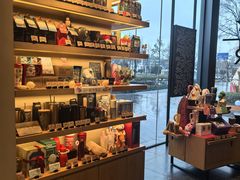 -星巴克臻选(上海长风大悦城店)