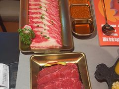 -轻烧烤肉(光谷步行街店)