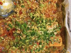 -有红鸡毛店·川菜(建设路店)