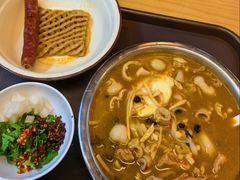 -丽丽三鲜螺蛳粉(田林路店)