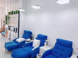 -甲骨文美甲美睫美容化妆