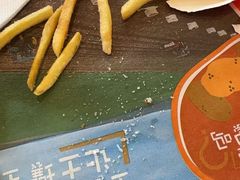 -麦当劳(中骏世界城店)