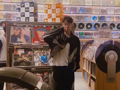 -黑胶星球(华发中城商都店)