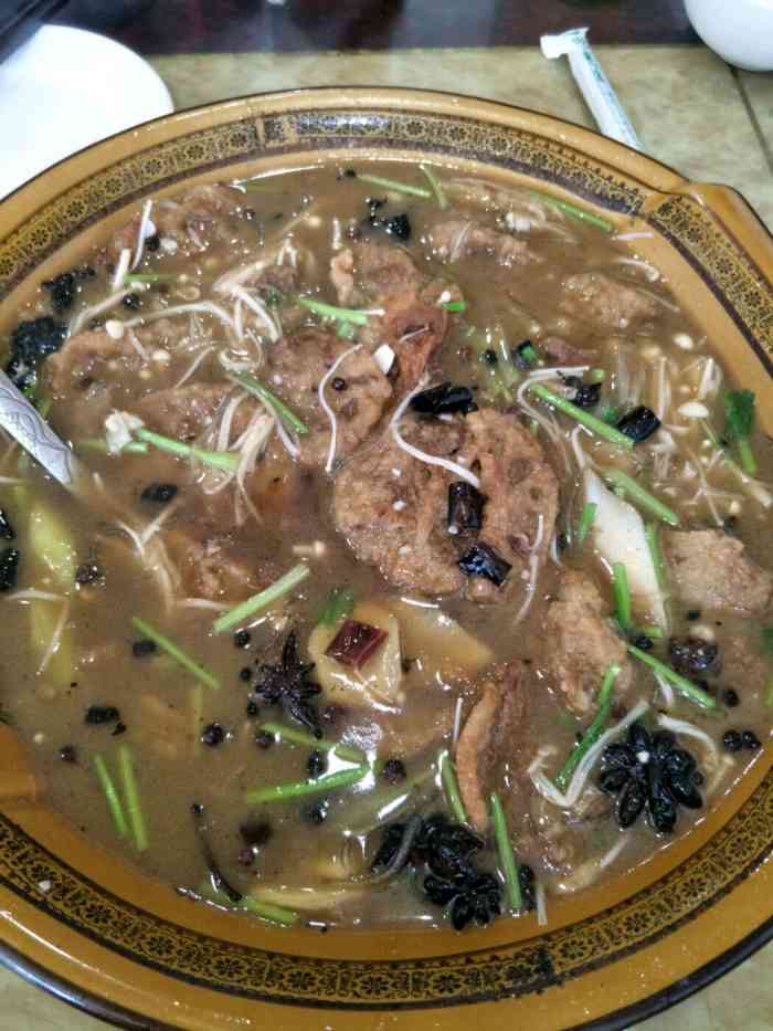 鲁阳快餐-"真是个不错的餐馆,味道很好,菜量也大,尤."-大众点评移动版