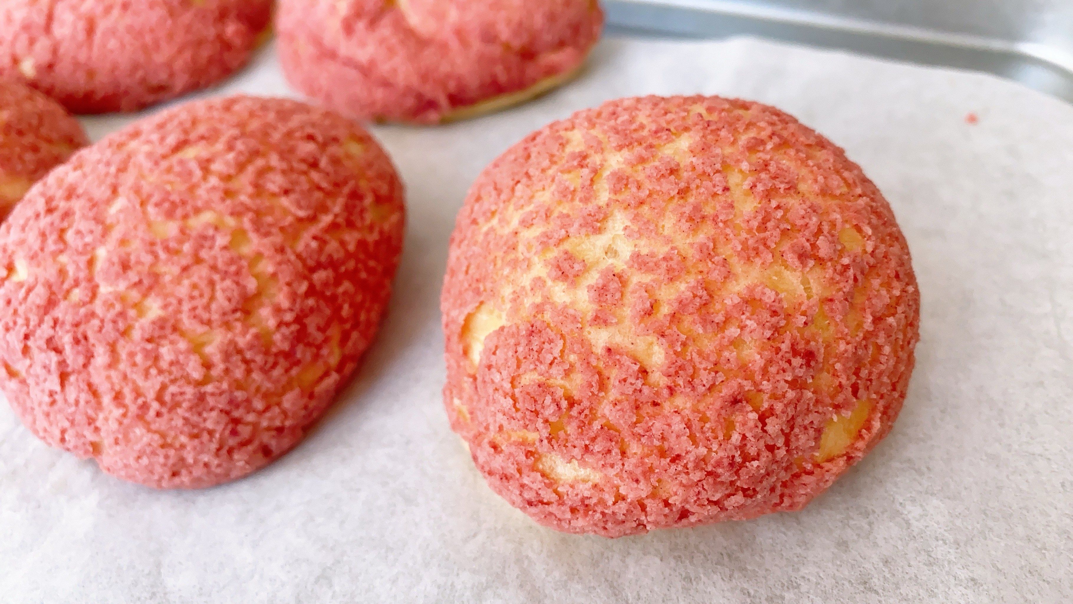 我的手艺·酥皮泡芙草莓味儿～～🍓