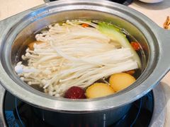 -海上明月海鲜火锅 鲜切牛肉