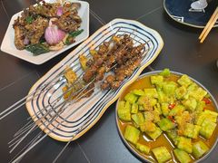 -许哥东北烧烤·铁丳烤串·宫后夹肉(繁花中心店)