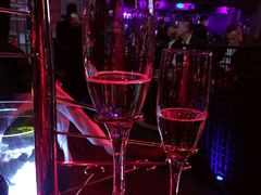-HiIbiza酒吧
