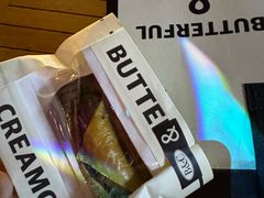 -BUTTERFUL&CREAMOROUS 黄油与面包(三里屯太古里店)