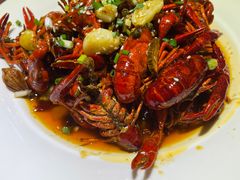 -捌贰虾蟹·江湖菜馆(江汉路店)