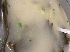 -聚鑫朋酸菜肥肠(文艺路口店)