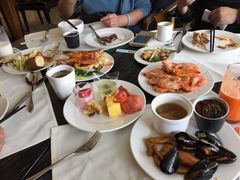 -东方红海鲜百汇(国际大厦店)