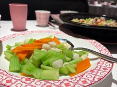 -谭厨中山传家菜.乳鸽.脆鲩鱼(华强北中航城店)